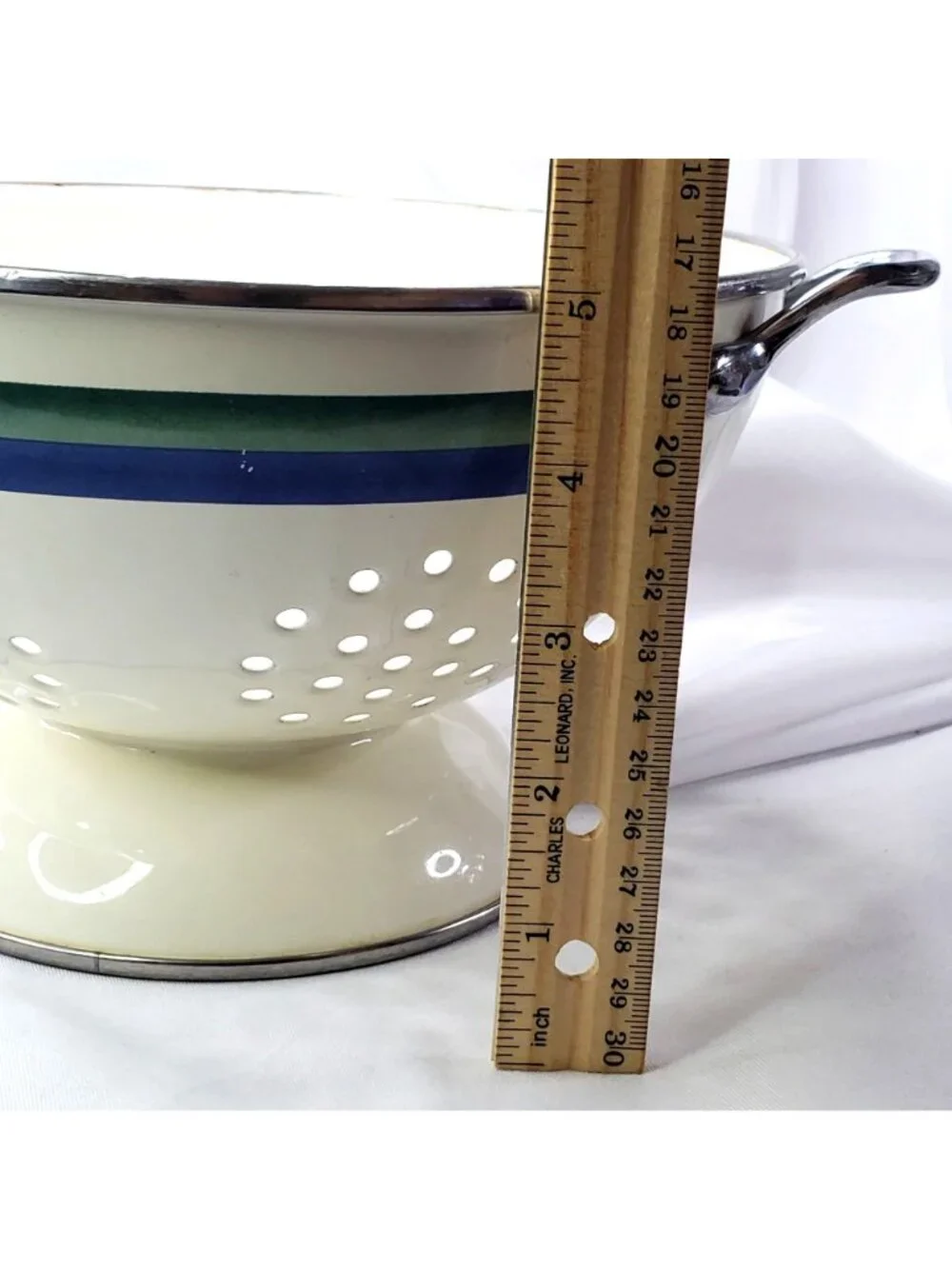Vintage Pfaltzgraff Metal Enamel Colander Strainer Striped 9